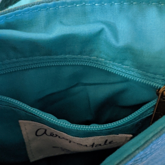 Aeropostale sling bag - Picture 6 of 6
